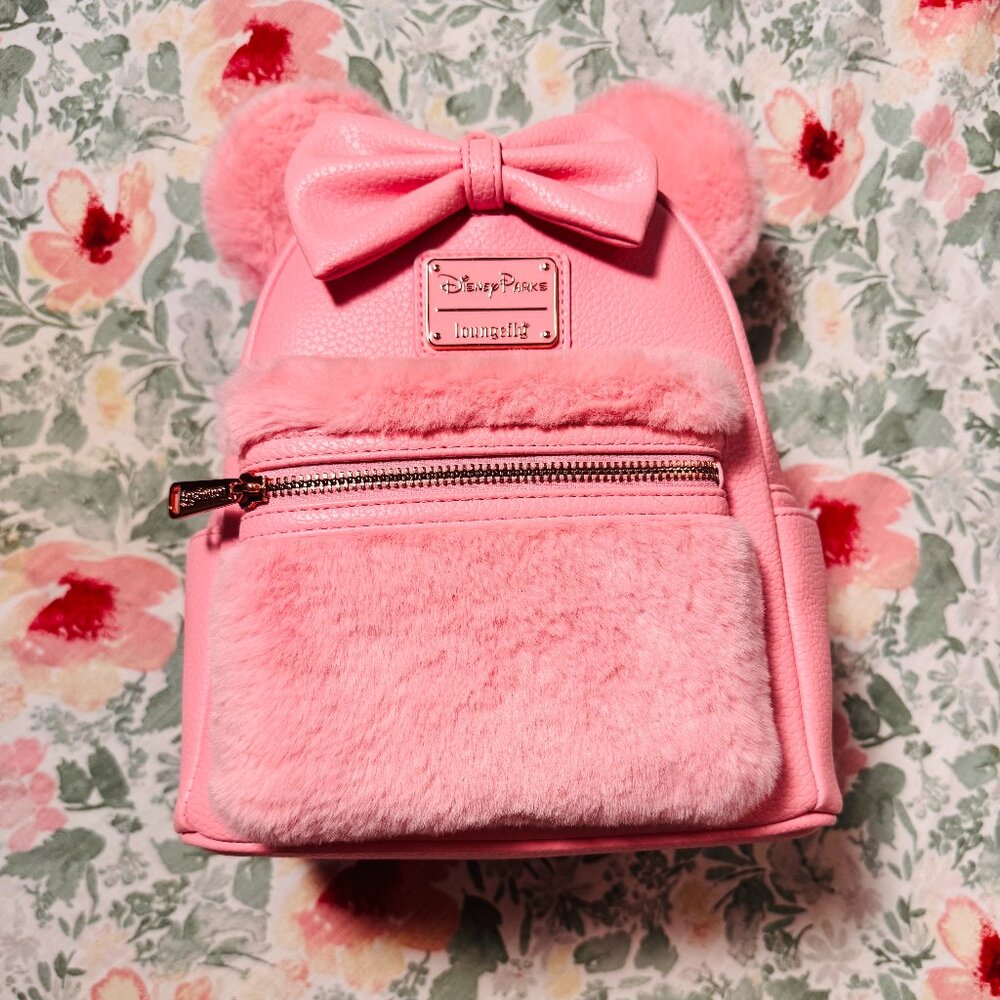 NWT Loungefly Disney Parks Piglet Pink Minnie Mini Backpack